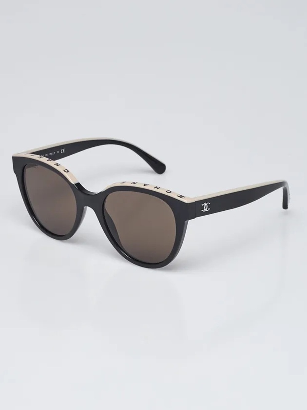 CHANEL Black Cat-Eye Sunglasses with Quilted Black Case